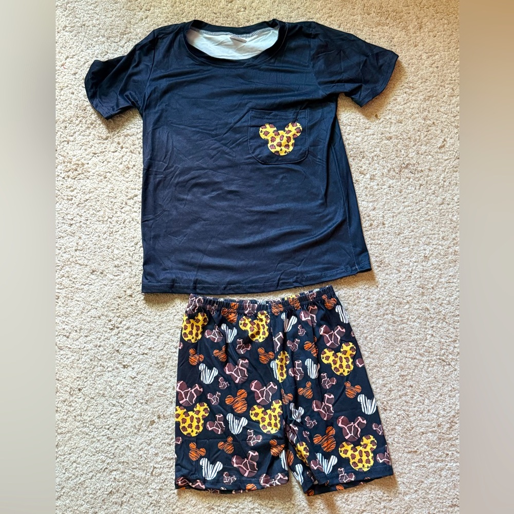 Boys Mickey Mouse Animal themed print short set